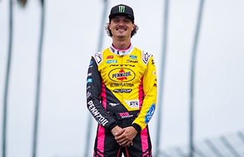 Special Guest – Team RTR’s Formula Drift Pro Driver – Ben Hobson