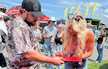 Meet Lindsay Bercosky at Truck Nationals