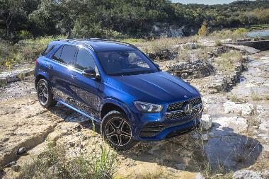 2020 Mercedes-Benz GLE350_front_right
